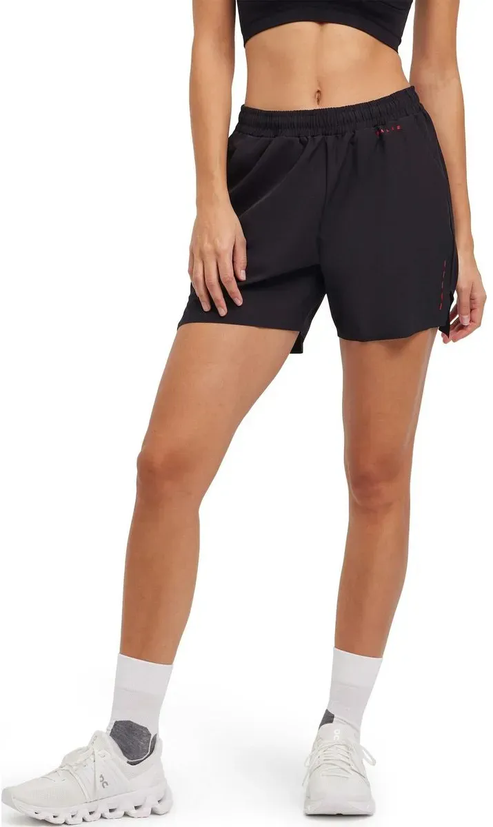 Falke Damen Training Shorts black (3000) M