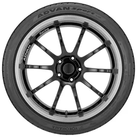 Yokohama Advan Sport V105 S 215/45 R17 91Y XL
