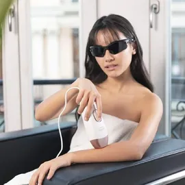 Cecotec Haarentferner Körper Haarentfernung SkinCare Quartz. Lichtimpulse Hauterkennungssensor, - Weiß