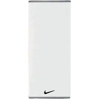 Nike Fundamental Np Handtuch - White / Black -