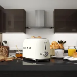 Smeg TSF01WHMEU Weiß / Matt