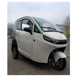 Madat 03 E Kabinenroller Dreirad  45 km/h Option 25km/h Beige Hellgrün