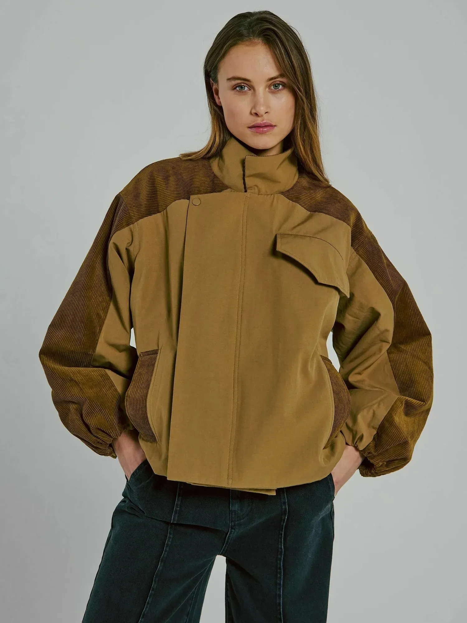 Outdoorjacke NORR "NORR Jacket Canna", Damen, Gr. 38, olive, Obermaterial: 55% Baumwolle, 45% Nylon, Jacken Outdoorjacke