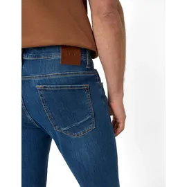 Brax Chuck Five-Pocket-Jeans Blau 32/30