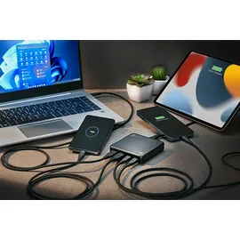 Cellular Line 4-Port-GaN Netzladegerät Universal, Schwarz