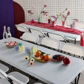 sweeek - 2er-Set Partytischen aus Kunststoff + 12 Stühle, zusammenklappbar - Weiß - Weiß