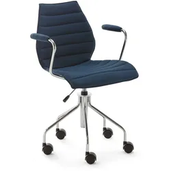Kartell - Maui Soft Bürostuhl mit Armlehnen und Rollen, Stahl verchromt / Noma blau