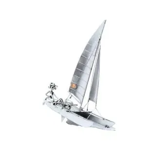 "367 - Modellboot \"Katamaran mit Segler\""