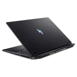 Acer Nitro 18 AI AN18-61-R7SD 18'' AMD Ryzen AI 7 350 48 GB RAM 1 TB SSD RTX 5070 Ti Win 11 Home