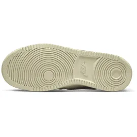 Nike Court Vision Low Next Nature Damen White/Muslin/Metallic Gold Star/Team Red 40