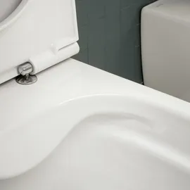 Laufen LUA Wand-WC mit WC-Sitz Weiß
