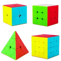 Coolzon Speed Zauberwürfel Set, 4 Packung Aufkleberlos Magic Cube Set 2x2 3x3 4x4 Pyraminx Dreieck, einfach drehend 3D Puzzle Cube Spiele Spielzeug Geschenk für Kinder Erwachsene