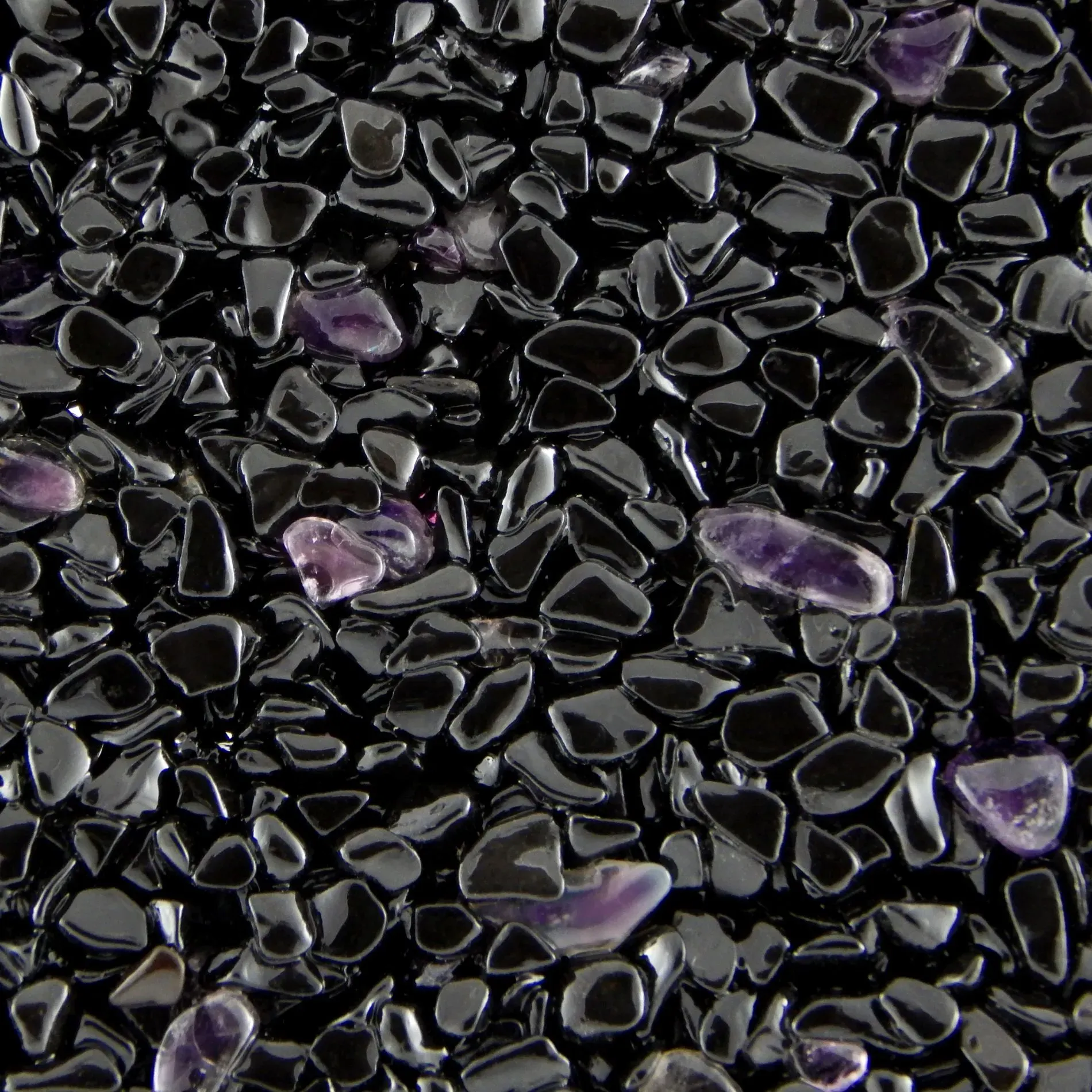 Terralith Edelsteinteppich Amethyst / Nero 1 qm -innen-