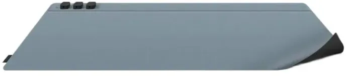 Schreibtischunterlage mit integriertem Organisationsmodul - Spritzwasserfestes veganes Leder, beidseitig in Gewaschenem Blau und Mitternachtsschwarz