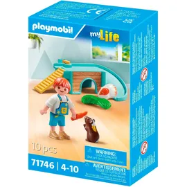 Playmobil My Life Junge mit Meerschweinchen 71746