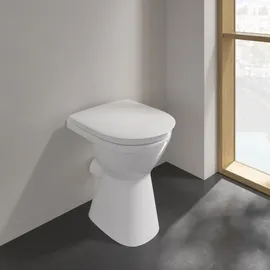 Villeroy & Boch ViCare Stand-WC mit WC-Sitz Weiß CeramicPlus
