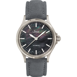 Sinn Instrumentelle Uhren 556 I Perlmutt S 556.0105 - perlmutt schwarz,grau - 38.5mm