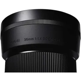 Sigma 30 mm F1,4 DC DN (C) Leica L