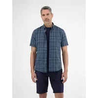 Lerros Halbarmhemd in sommerlich-lässiger Seersuckerqualität - Crispy Blue -