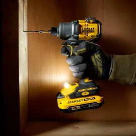 Stanley SFMCF830D2K-QW inkl. 2 x 2,0 Ah