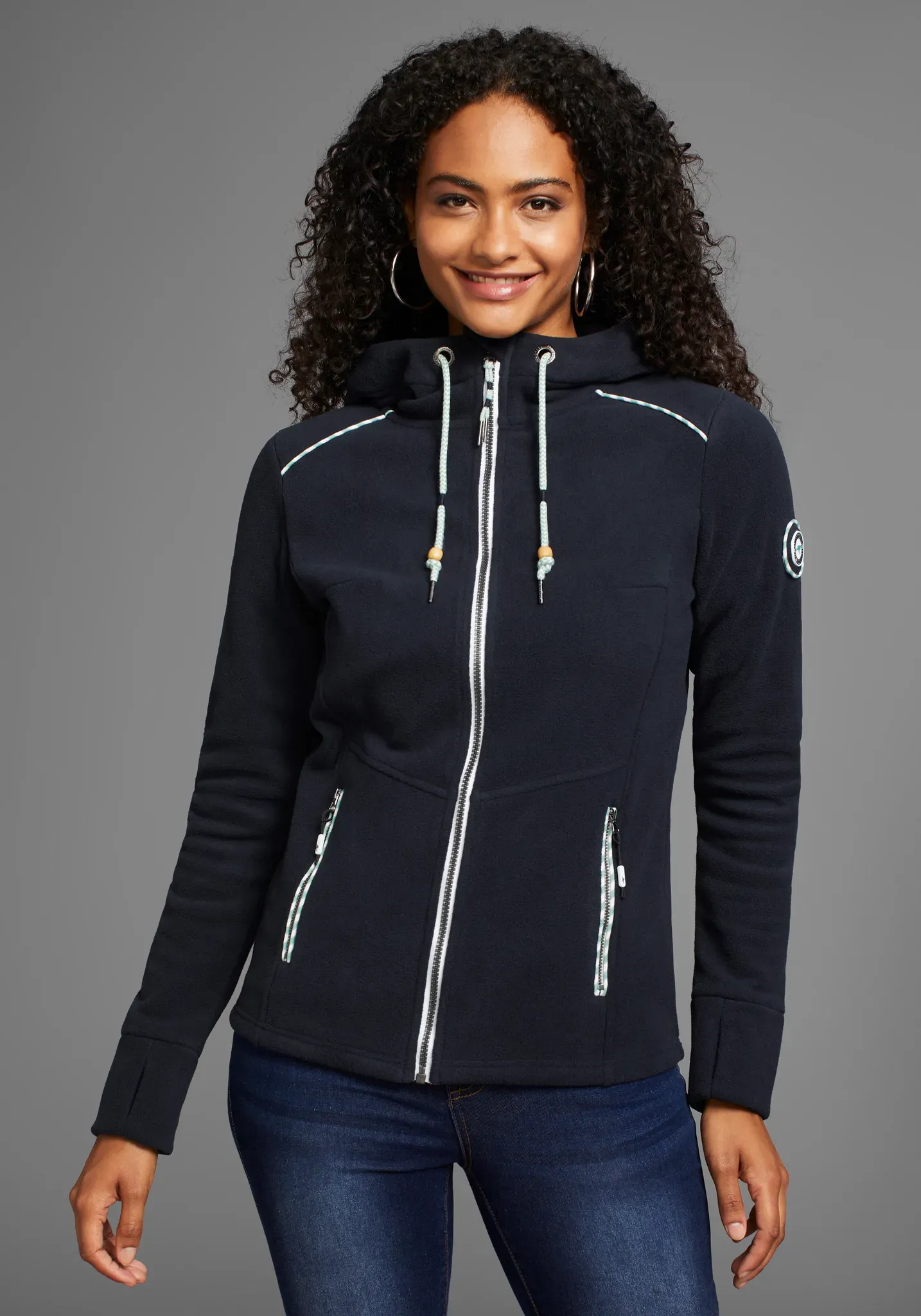 Fleecejacke KANGAROOS Gr. 44/46, blau (navy) Damen Jacken aus Polyester, figurbetonte Passform, mit Kapuze und Kordelzug