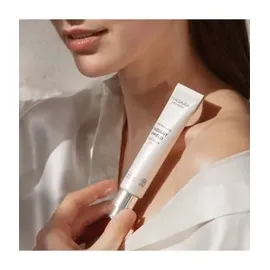 Mádara Time Miracle Radiant Shield Tagescreme mit Sonnenschutz 40 ml