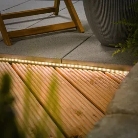 esotec Solar LED-Streifen LED-Stripe für außen 5 Meter 300 LEDs warmweiß 102710 - Weiß