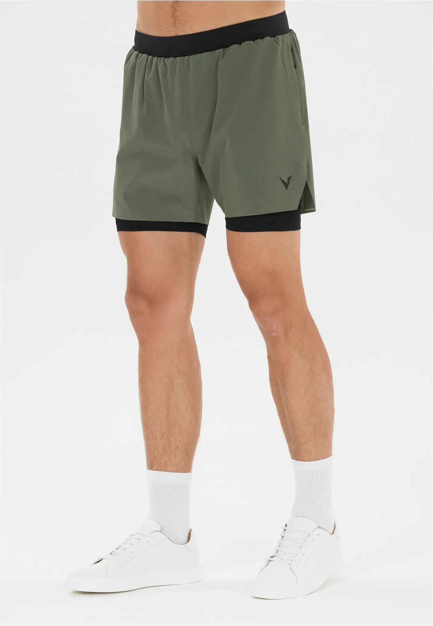 Shorts VIRTUS 