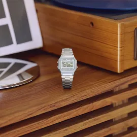 Casio Vintage Retro Digital Kautschuk 36 mm A158WEA-7EF