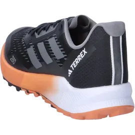 adidas Terrex Agravic Flow 2 Trailrunning-schuhe - Core Black / Grey Four / Amber Tint - EU 40