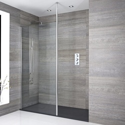 Walk-In Duschwand 1400 x 900mm inkl. Anthrazit Duschtasse & Duschwandhaltestange, von Hudson Reed
