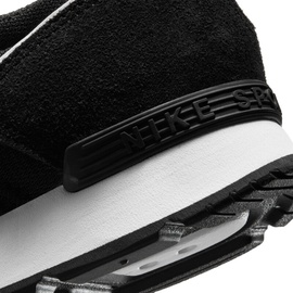 Nike Venture Runner Damen Black / White / Black 35,5