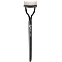 M2 Beauté Eyelash Comb 1