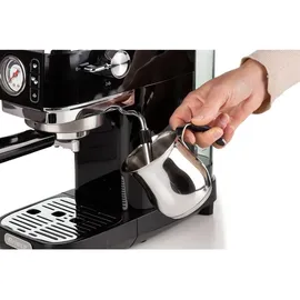 Ariete Espresso Slim Metal 1381 schwarz mit Manometer, 1/2-Tassenfilter, Cappuccino-Düse