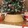 Homcom Weihnachtsbaumrock, Ø 68cm Weihnachtsbaum Kragen aus Kunststoff, für den Christbaum Ständer, Weihnachtsbaumständer Abdeckung für Zuhause, Party, Dekoration, Naturholz