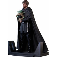 Diamond Select Toys Diamond Star Wars Premier Collection: The Mandalorian - Luke Skywalker and Grogu Statue (1/7) (FEB222120)