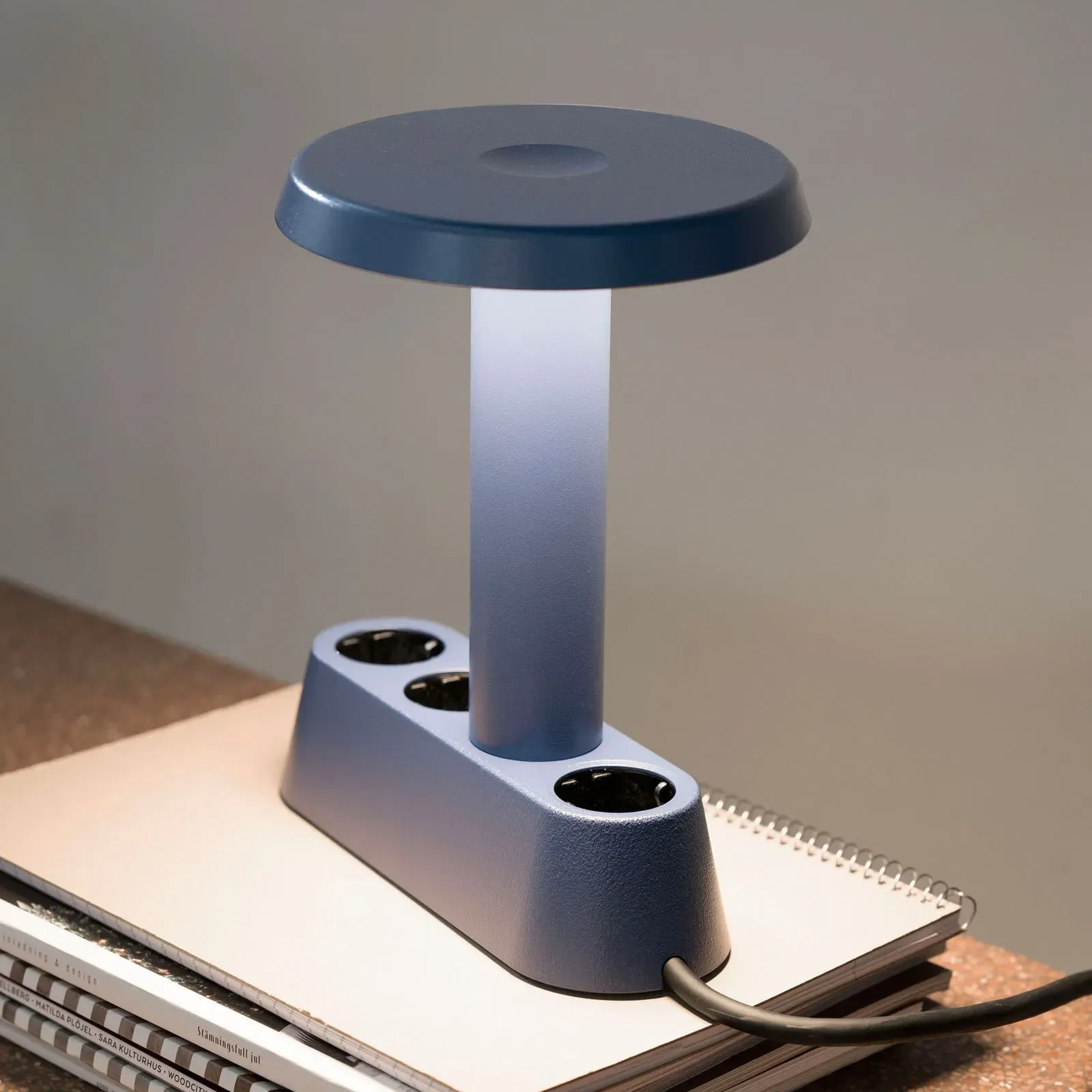 Tischleuchte NOMAD COLLECTION, NOMAD LAMP 01, dimmbar, Blau, für Wohnzimmer, Aluminium, Design - 19.1