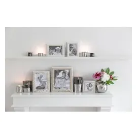 Edzard 2er Set Fotorahmen Bilderrahmen Gubbio (10x15 cm, edel versilbert, anlaufgeschützt, 2 Aufhänger
