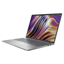 HP ZBook Power G11 AMD Ryzen 9 8945HS 64 GB RAM 2 TB SSD RTX 3000 Ada