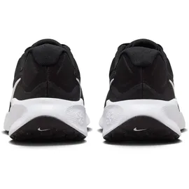 Nike Revolution 7 Damen Black/White 44