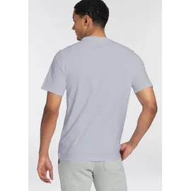 Converse T-Shirt "UNISEX CONVERSE GO-TO ALL STAR PATCH LOGO STANDARD FIT T-SHIRT", Damen, Gr. M, grau, Single Jersey, Obermaterial: 100% Baumwolle, meliert, unifarben, Rundhals, eingesetzt normaler Saum, Shirts T-Shirt