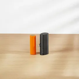 VEGER Powerbank 5 000 mAh mit integriertem Lightning PD QC3.0 3A 20W PlugOn - 5000mAh Build Connector für iPhone