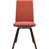 Polsterstuhl STRESSLESS "Laurel", beige (henna batick, walnuss), B:49cm H:92cm T:59cm, Leder BATICK: BATICK ist ein leicht korrigiertes, durchgefärbtes und genarbtes Möbelleder, bei dem die meisten Unebenheiten und Spuren in der Regel entfernt wurden., Stühle, Polsterstuhl, Low Back, Größe M, mit schräggestellten Beinen in Walnuss