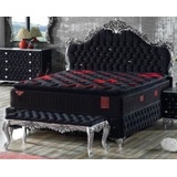 Casa Padrino Barock Doppelbett Schwarz / Prunkvolles Samt Bett mit Glitzersteinen und Matratze - Komplett Set