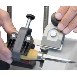 Tormek Vorrichtung für kurze schmale Messer SVM-00