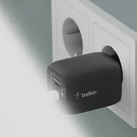 Belkin BoostCharge Pro USB-C-GaN-Ladegerät mit zwei Anschlüssen und PPS (65W) (WCH013vfBK)