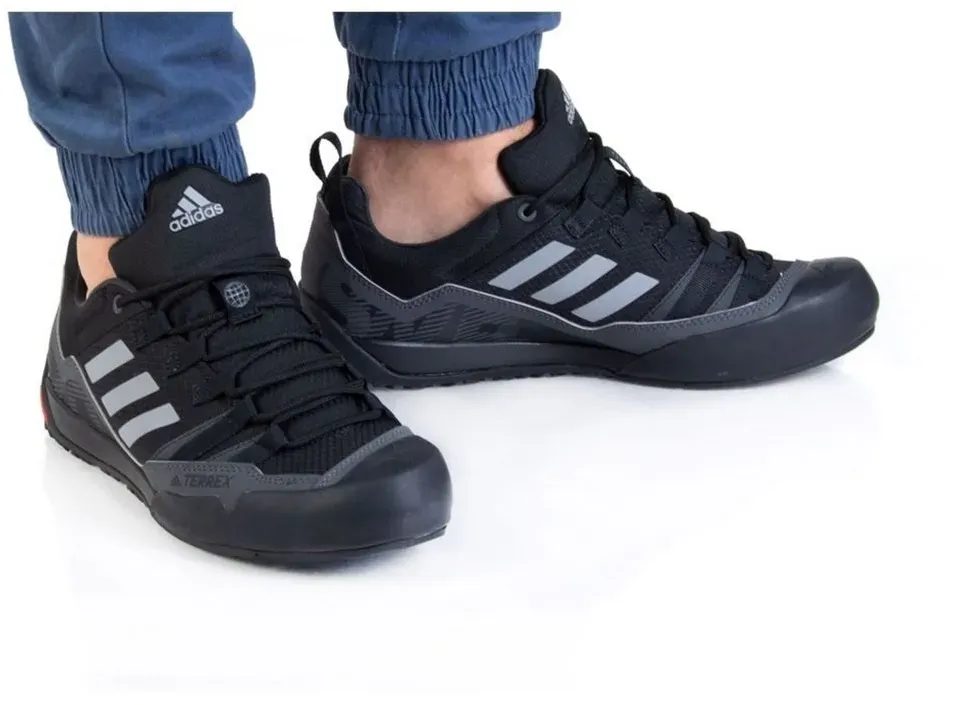 adidas Terrex Swift Solo GZ0331, Trekkingschuhe, Herren, Schwarz, Größe: 41 1/3