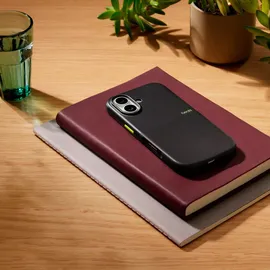 Apple iPhone 17 Rugged Case mit MagSafe schwarz