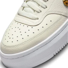 Nike Court Vision Damen Plateau Sneaker Phantom/Sesame/White/Summit White 44