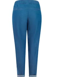 Protest Foster Blau S
